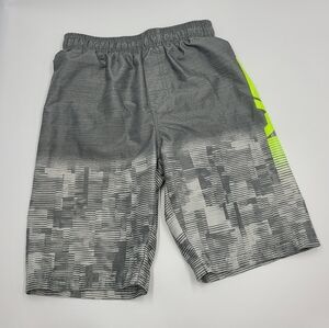 Under Armour boys' swim trunks size M